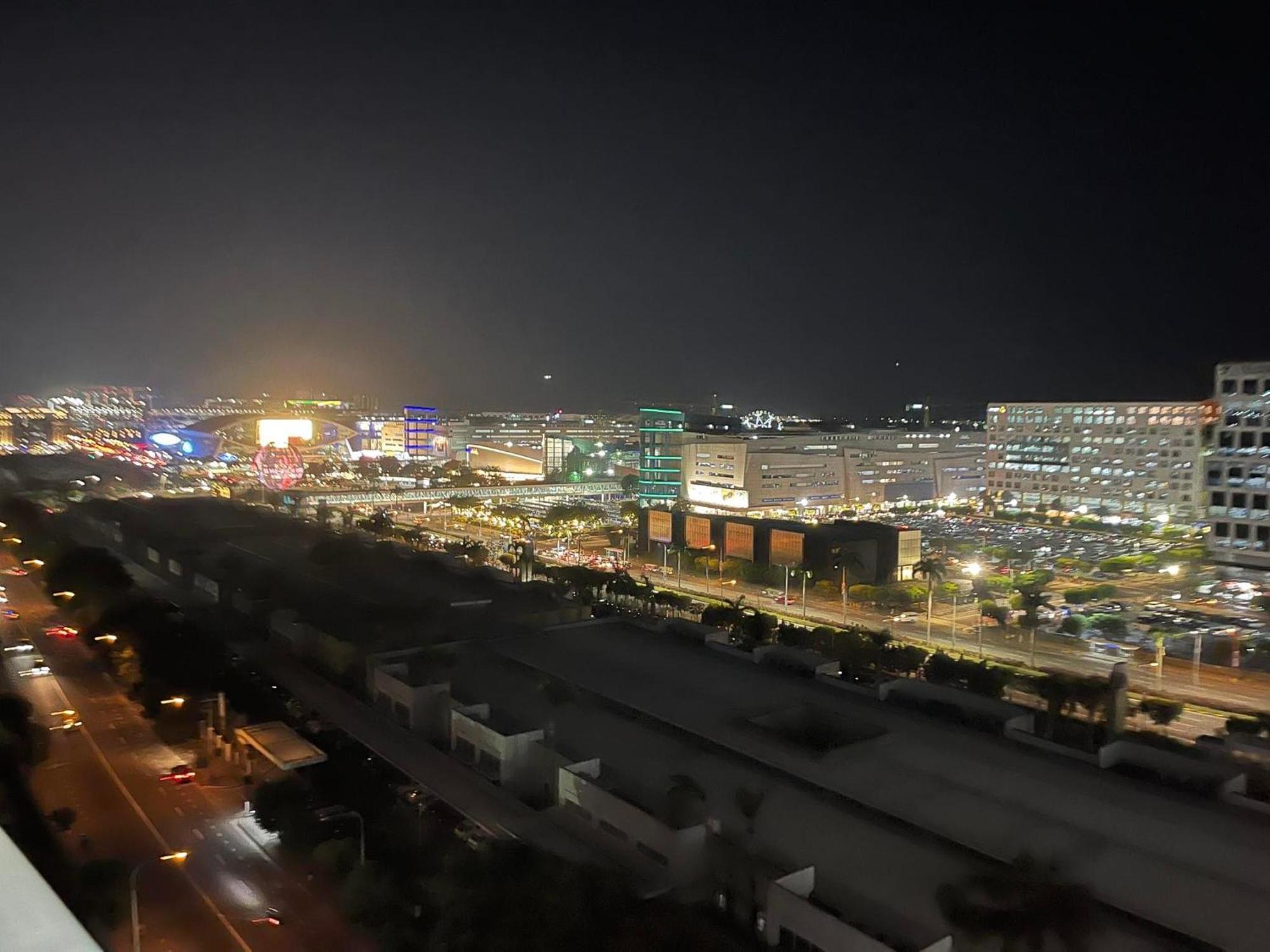 Shore Residences, Mall Of Asia Complex Stayction By Pbyy Pasay Exteriér fotografie